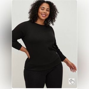 Torrid Black active sweatshirt, 4X